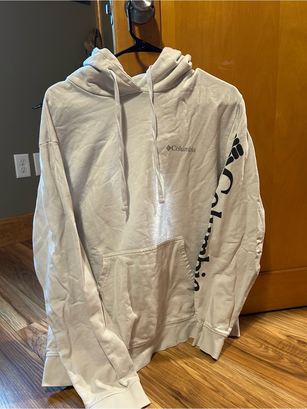 Columbia Women’s Hooded Pullover Sweatshirt - Cream